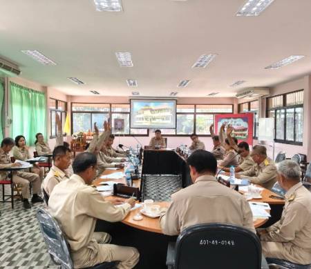 วันที่ 23 มีนาคม 2569 เวลา 09.00 น. นายสมควร พลพวก นายกเทศมนตรีตำบลบ้านกอก เข้าร่วมประชุมสภา สมัยวิสามัญ สมัยที่ 1 ครั้งที่ 1 ประจำปี 2569 ณ ห้องประชุมสำนักงานเทศบาลตำบลบ้านกอก อำเภอเขื่องใน จังหวัดอุบลราชธานี 